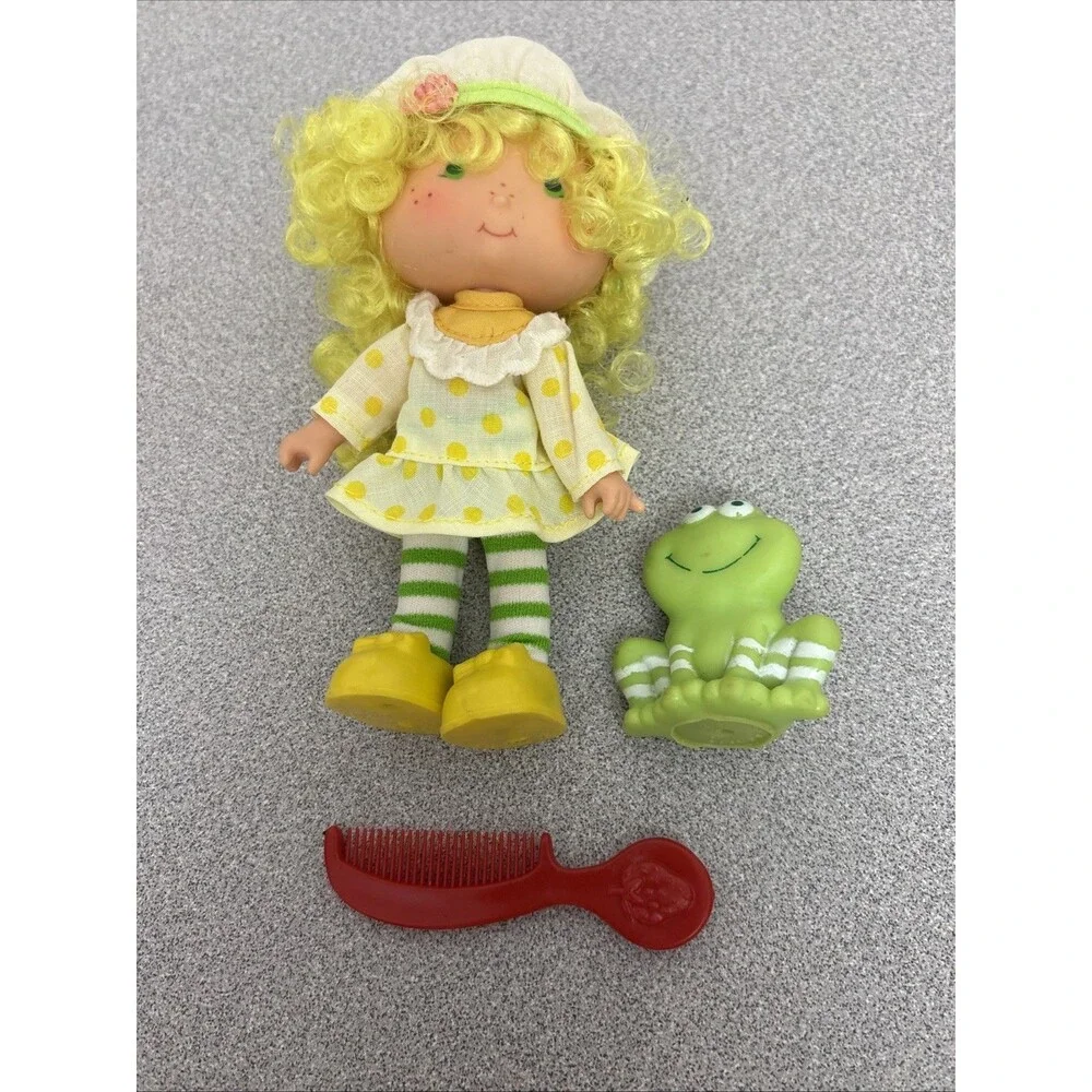 VTG 1979 Strawberry Shortcake Lemon Meringue Doll And Frappe Frog Pet, Red Comb